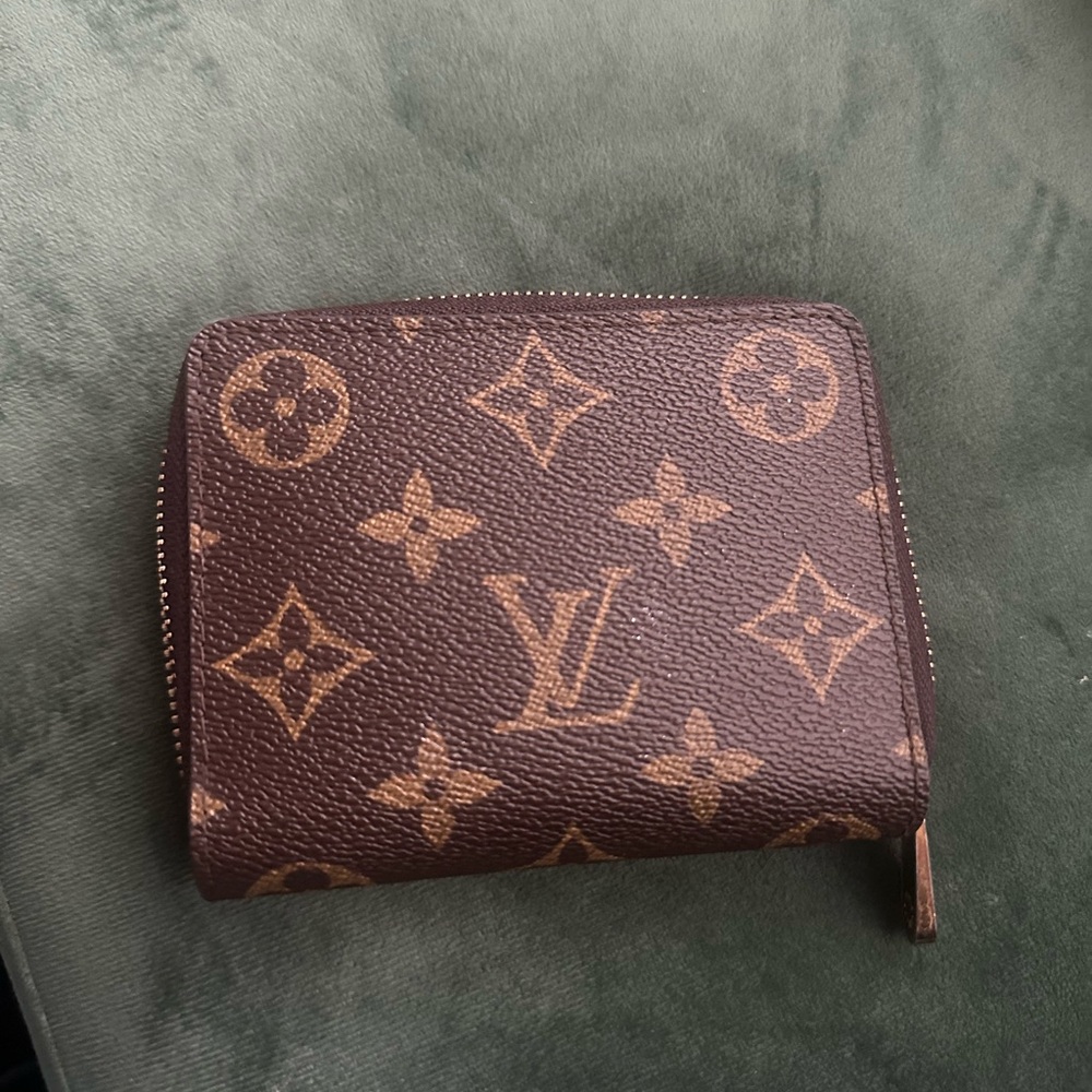 Louis Vuitton Zippy Coin Purse